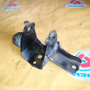 Крепление подушки ДВС Toyota 2AZ-FE RAV4 ACA31 4WD U140F L