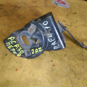 Крепление подушки ДВС Toyota 2AZ-FE RAV4 ACA31 4WD U140F F