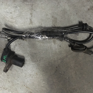 Датчик ABS Nissan Y11/B15/G10 перед, прав Old