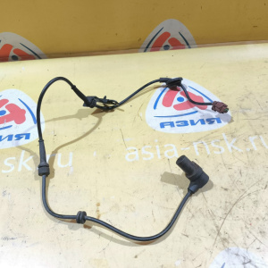 Датчик ABS Nissan Sunny Y11/B15/G10 перед, лев 47911-4M410/47911-4M460/47911-4M700 '1998-2003