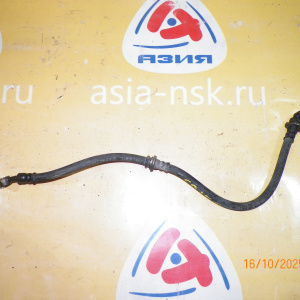 Шланг тормозной Nissan Y11/B15/G10 перед, лев