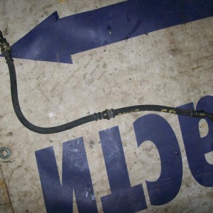 Шланг тормозной Mazda Demio DW3W перед, прав