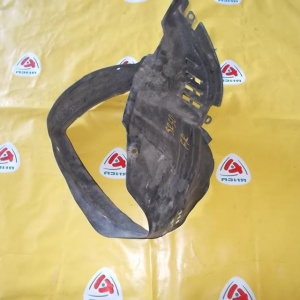 Подкрылок TOYOTA Lite Ace Noah/Town Ace Noah CR40/CR50 '10.1996-12.1998 перед, прав