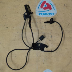 Датчик ABS Toyota RAV4 ACA30 перед, прав