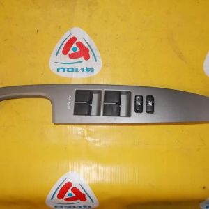 Пульт стеклоподъемника Toyota Estima ACR50/GSR50 перед, прав