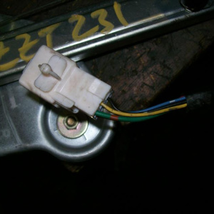 Стеклоподъемник TOYOTA Celica ZZT231 R (5к.)