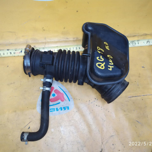Гофра впускного коллектора Nissan QG15/QG18 Bluebird Sylphy QNG10/B15 '08.2000-02.2003 4WD резиновая, 3 трубки OLD ( ) 165786N100