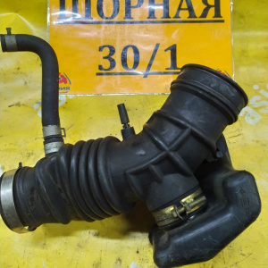 Гофра впускного коллектора Nissan QG15/QG18 Bluebird Sylphy QNG10/B15 '08.2000-02.2003 4WD резиновая, 3 трубки OLD ( ) 165786N100