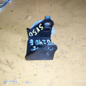 Крепление подушки ДВС Toyota 3S/1ZZ Vista Ardeo SV50/ZZV50 U240E перед, лев ( EA ) 12325-74460