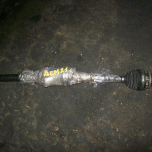 Привод Toyota ACM21 Ipsum перед, прав ABS (дефект вн.пыльника)