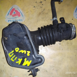 Гофра впускного коллектора Nissan QG18-VE/QG16 '2003 резиновая, 1 трубка