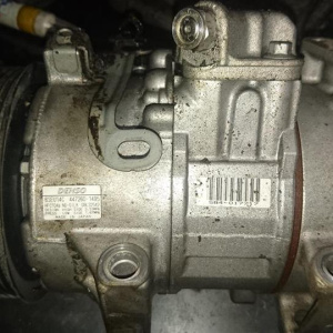 Компрессор кондиционера Toyota 2ZR ZRT260