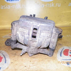Ступица Toyota AE100/AE101/AE110/AE111/EE110/EE111/AE104/AE114/AE115 Corolla/Sprinter перед, лев 2WD/4WD Суппорт-(54-22).Без ABS.В сборе.Диаметр диска- 258мм