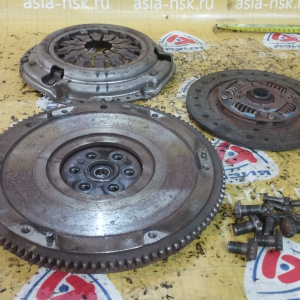 Маховик Honda D17A1/D17Z1 Civic/Stream МTM+корзина (диаметр диска 210-212 мм.)