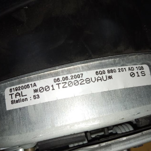 Подушка безопасности Volkswagen Polo 9N3/9N4 '2005-2010 с зарядом 1 фишка, под руль 3 спицы 6Q0880201AD1QB 6Q0880201AD