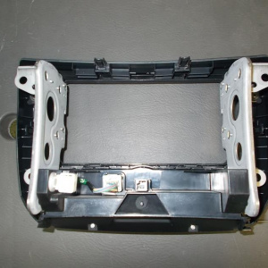 Рамка магнитофона Toyota Allion ZRT260