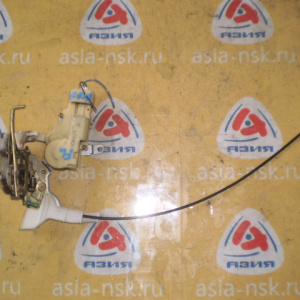 Замок двери Toyota NCP20 Funcargo (2 контакта) перед, лев 69320-52180