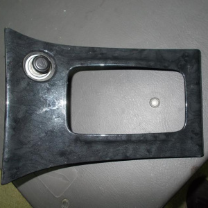 Консоль кпп Toyota Corolla NZE120