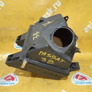 Корпус воздушного фильтра Volkswagen Passat B5/3B3 AZX 2.3 V5 3B0133837AM '2001-2005