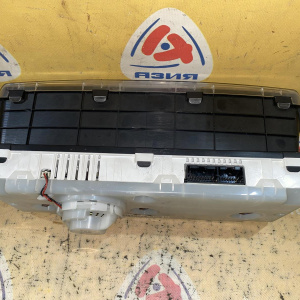 Панель приборов Land Rover Discovery LT/L318 94D '2004 4.0L V8 4AT 220 km/hPMA