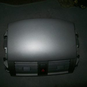 Обшивка салонная(дефлектор возд.) Toyota Corolla Fielder NZE140