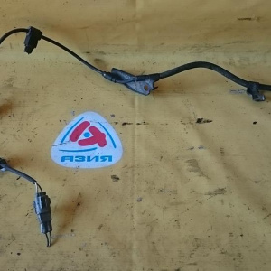 Датчик ABS Toyota Lite Ace Noah/Town Ace Noah CR50/SR50/KR52 перед, прав 89542-28080