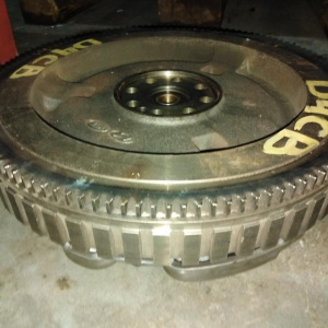 Маховик Hyundai D4CB H1/Starex A1/GA 2.5L CRDi 5MT мкпп 232004A001