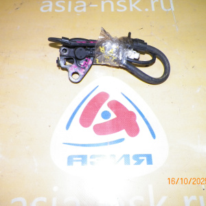 Датчик ABS Toyota Ipsum/Noah/Voxy ACM21/ACM26/AZR60/AZR65 перед, прав