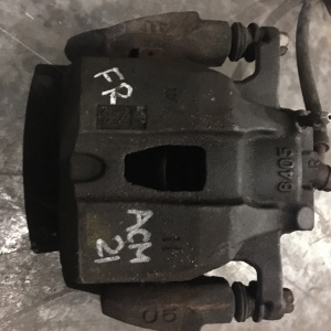 Суппорт TOYOTA ACM21/AZR60 перед, прав 6405