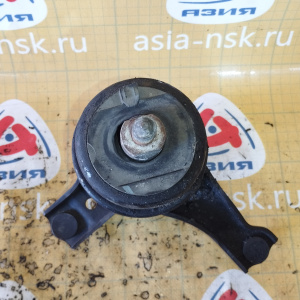 Подушка двигателя Toyota 1AZ/2AZ Camry ACV40/ACV45 2WD/4WD перед, прав 12362-28190 / 12362-36030
