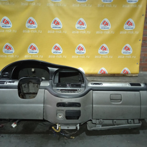 Торпедо Chevrolet Rezzo U100 с Airbag (дефект сверху)