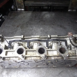 Головка блока Hyundai D4EA Euro 3 22111-27901 2210027000 Santa Fe SM/BB