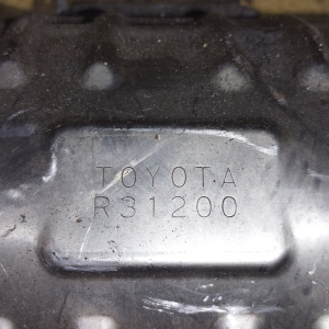 Коллектор выпускной Toyota/Lexus 2GR-FE Harrier#RX350 GSU35/GSU40/GSL25 с катализатором R 17140-31200