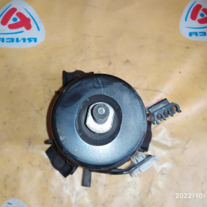 Подушка двигателя Toyota 2GR-FE Harrier GSU30/35 перед F 12360-31020