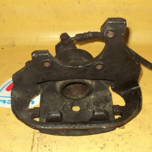 Суппорт TOYOTA SR40 Lite Ace Noah/Town Ace Noah перед, лев 6010