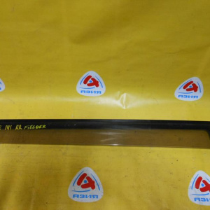 Ветровик Toyota Corolla Fielder NZE140 зад, прав