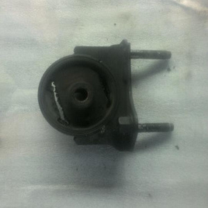 Подушка двигателя Toyota 3S-GTE Caldina ST246 4WD зад. R