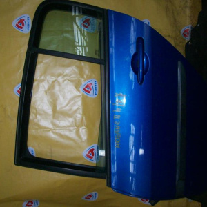 Дверь боковая Renault Megane BM '2005-2009 зад, лев Hatchback