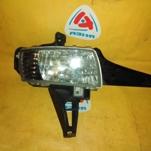 Туманка Toyota R Estima GSR55 в сборе