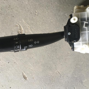 Блок подрулевых переключателей Toyota Aristo JZS160