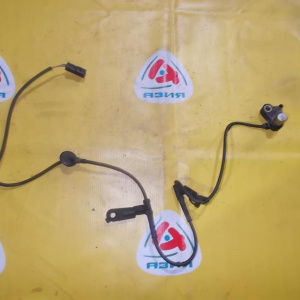 Датчик ABS Mazda Demio DW3W/DW5W перед, лев