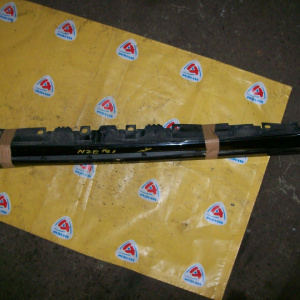 Накладка на порог TOYOTA Corolla Fielder NZE140 L
