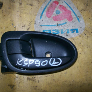 Ручка двери внутренняя TOYOTA Vitz KSP90 L внутр.