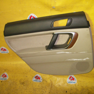 Обшивка двери Subaru Legacy BPE зад, лев