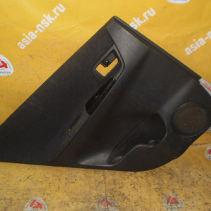 Обшивка двери Toyota Corolla Spacio ZZE120 зад, лев