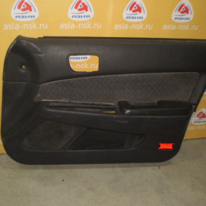 Обшивка двери Toyota Vista SV40 перед, прав Hardtop