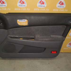 Обшивка двери Toyota Vista SV40 перед, прав Hardtop