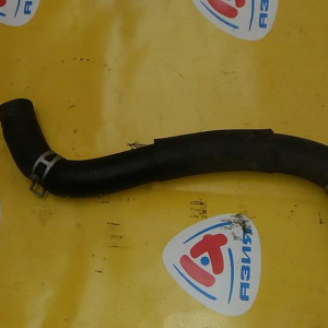 Патрубок  радиатора Toyota 16572-15210 Corolla AE111/AE104/AE100 4A-FE/5A-FE L н F низ