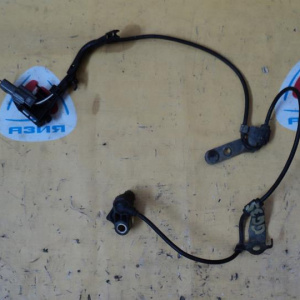 Датчик ABS Mazda Atenza GY3W/GG3S перед, прав