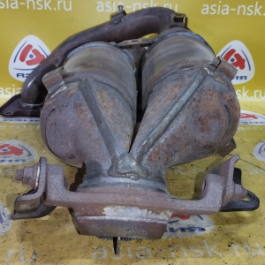 Коллектор выпускной Toyota 2AZ-FE Ipsum ACM21 '2001-2003 2 катализатора OLD с катализатором 25051-28161 / 25051-28270 / 25051-28080